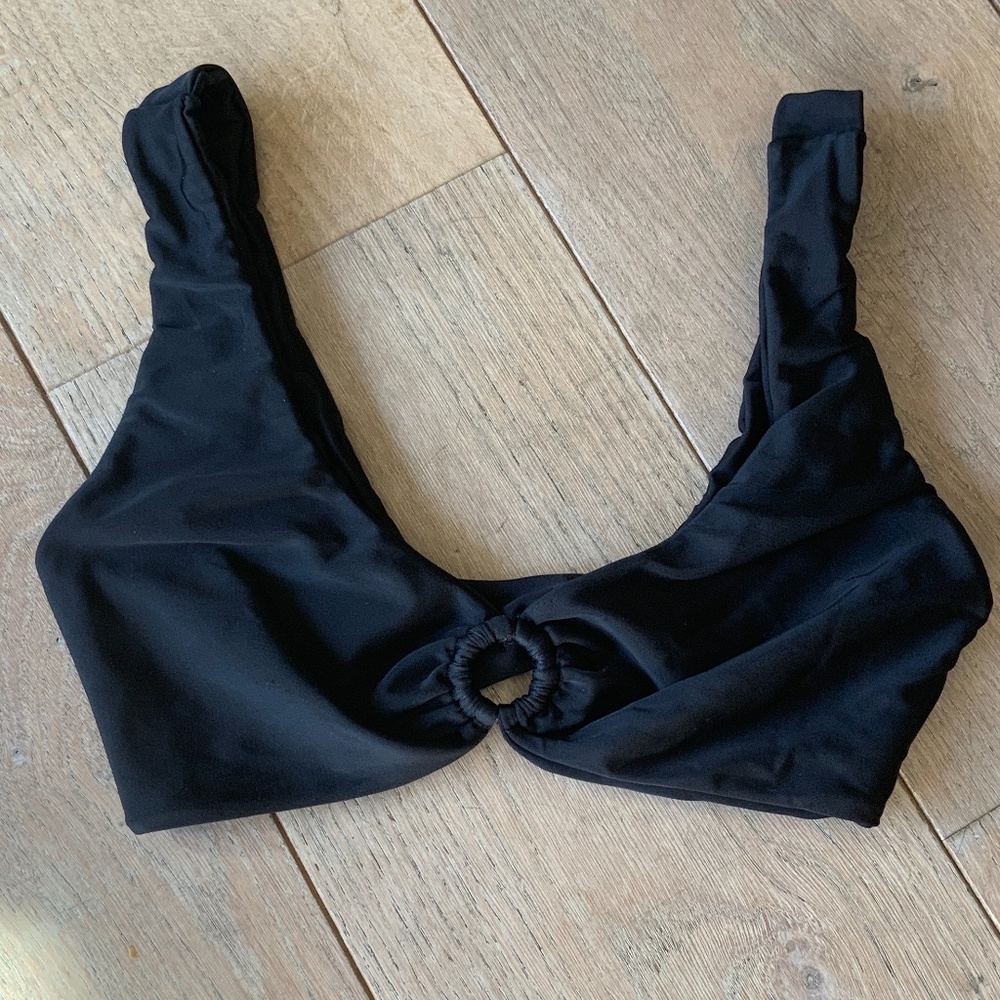 Mikoh top